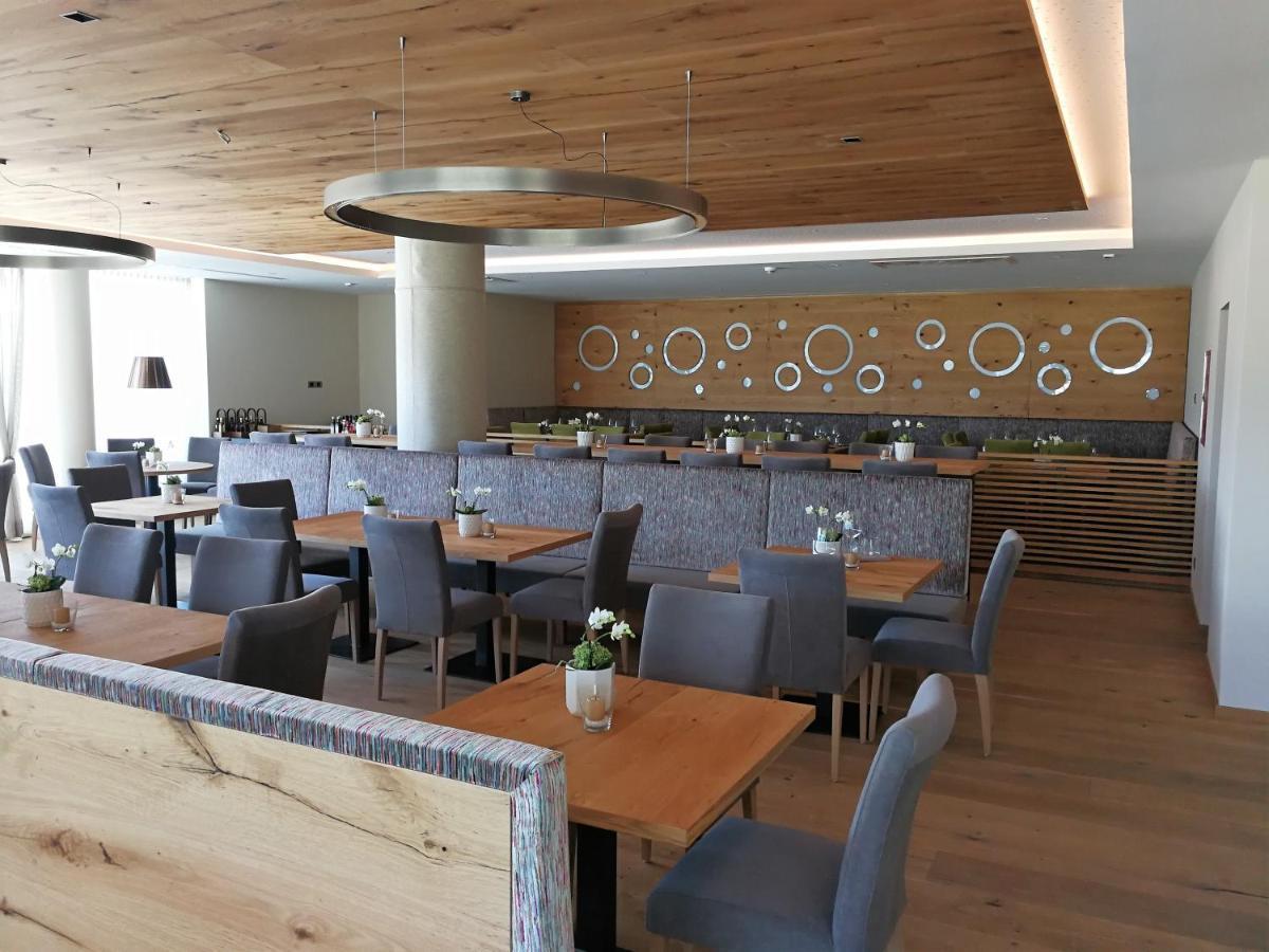 The Lodge Sporthotel - Golfclub Eppan Appiano Sulla Strada Del Vino Esterno foto