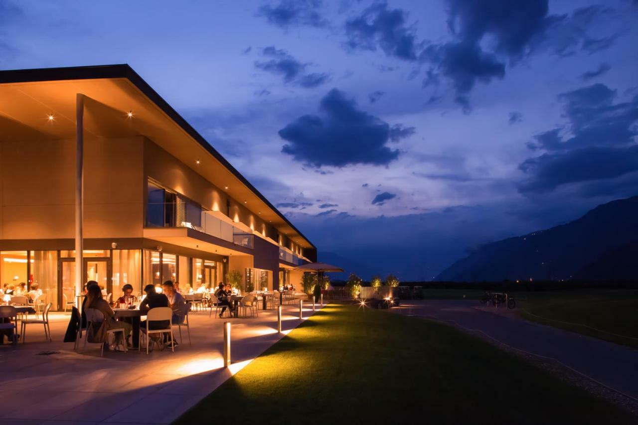 The Lodge Sporthotel - Golfclub Eppan Appiano Sulla Strada Del Vino Esterno foto